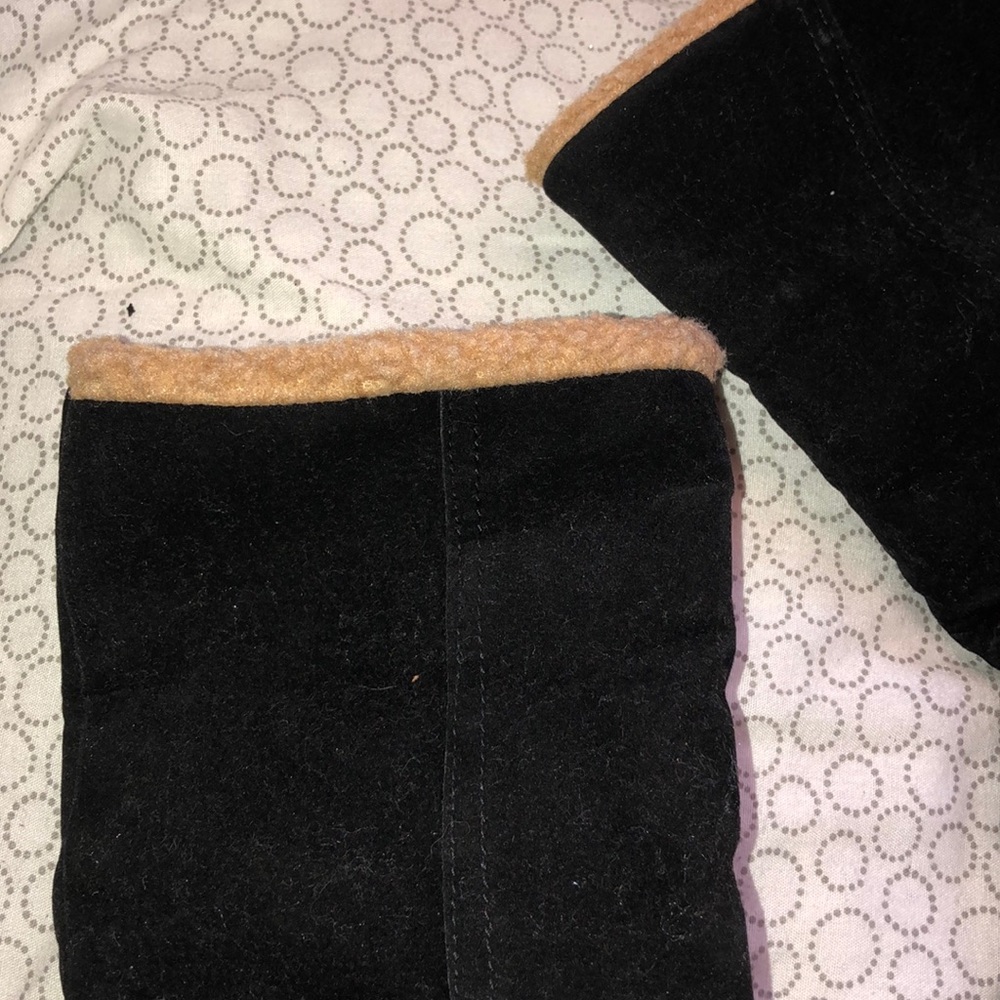 Cute boots - Picture 3 of 6